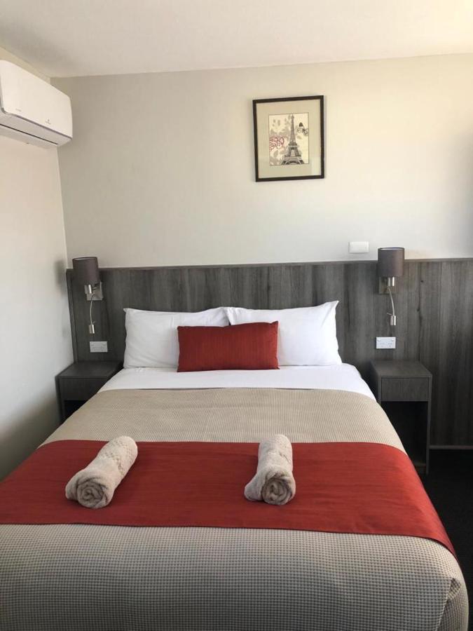 Bradman Motor Inn Cootamundra Kültér fotó