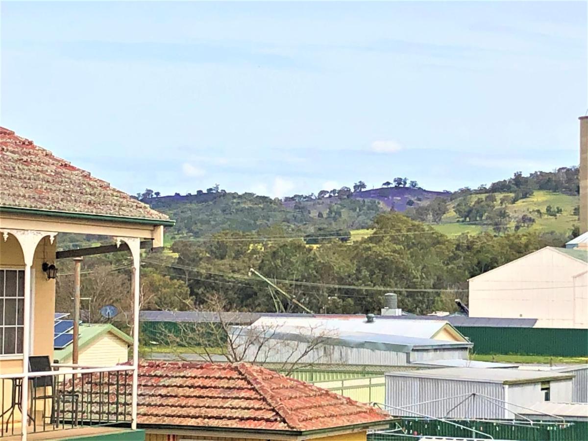 Bradman Motor Inn Cootamundra Kültér fotó