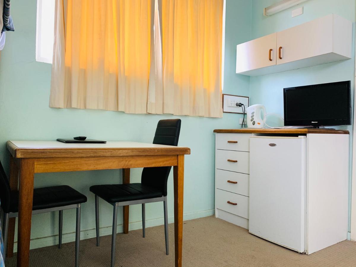 Bradman Motor Inn Cootamundra Kültér fotó